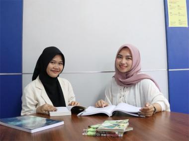 Apa Rahasia Kampus yang Sukses Cetak Wirausaha Muda dari Semester Awal? Ini Kunci Pilihannya!