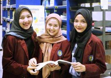 Informatika Ma'soem University: Fondasi Kunci Revolusi Industri 4.0 dan Peran Vital dalam Transformasi Digital