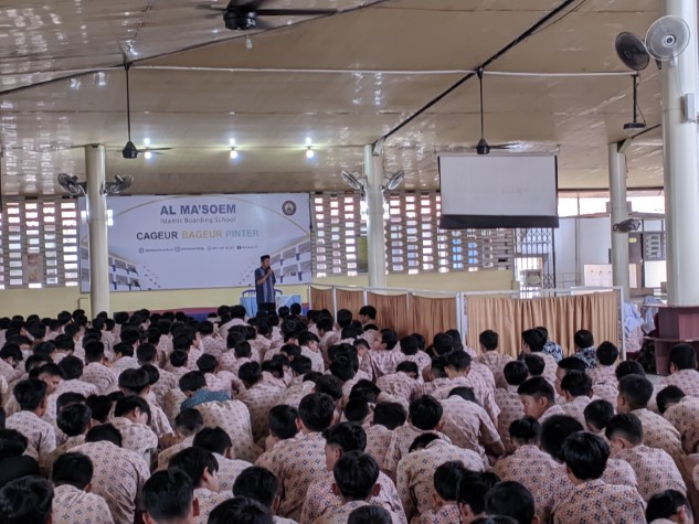 Pembinaan Spiritual dan Mental Siswa melalui Pendidikan Agama Islam di SMA Islam Al Masoem Bandung