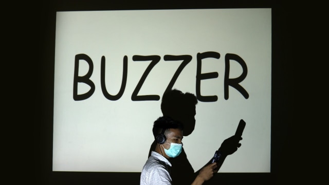 Buzzer Pilkada 2029 dan Peran Rajakomen.com dalam Mengatasi Disinformasi di Era Digital