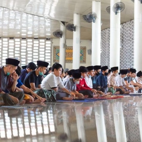 Keunggulan Kolam Renang Boarding School di Bandung untuk Pembinaan Atlet Muda