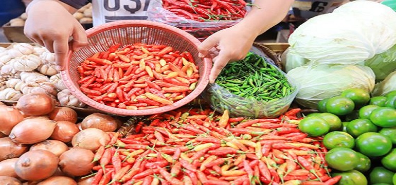 Harga Pangan Seperti Cabai dan Telur Ayam Meroket