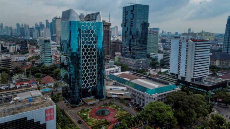 Program Pengembangan Karyawan BUMN: Apa Manfaat Jangka Panjang Bagi Karyawan dan Perusahaan?