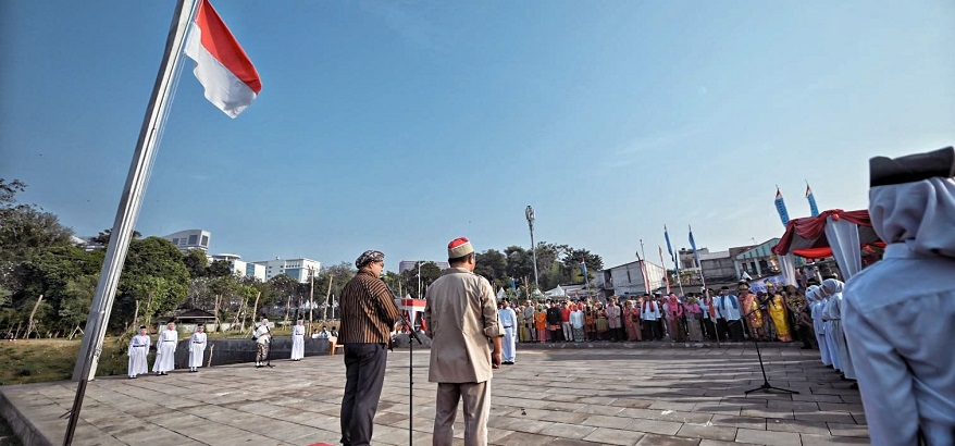 Anies Baswedan, Simbol Kesederhanaan dalam Merayakan HUT RI