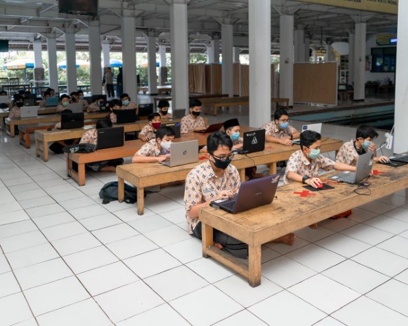 Al Masoem: SMP Full Day School Berbasis Agama Islam di Bandung